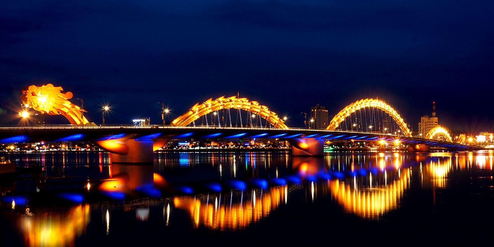 Cầu Rồng Đà Nẵng - cây cầu đẹp nhất thế giới