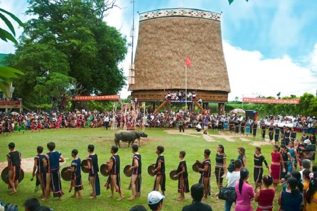 Nhà rông Kon K’lor - điểm du lịch văn hóa cộng đồng của người dân tỉnh Kon Tum