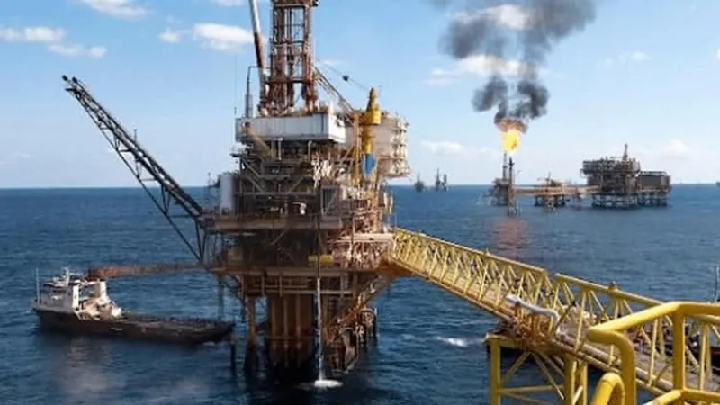 Một giàn khoan dầu khí trên biển