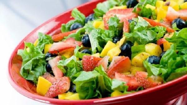 Cách làm salad hoa quả tươi ngon