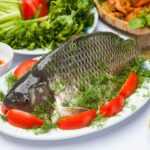 Hướng dẫn làm món cá hấp ngải cứu tốt cho sức khỏe